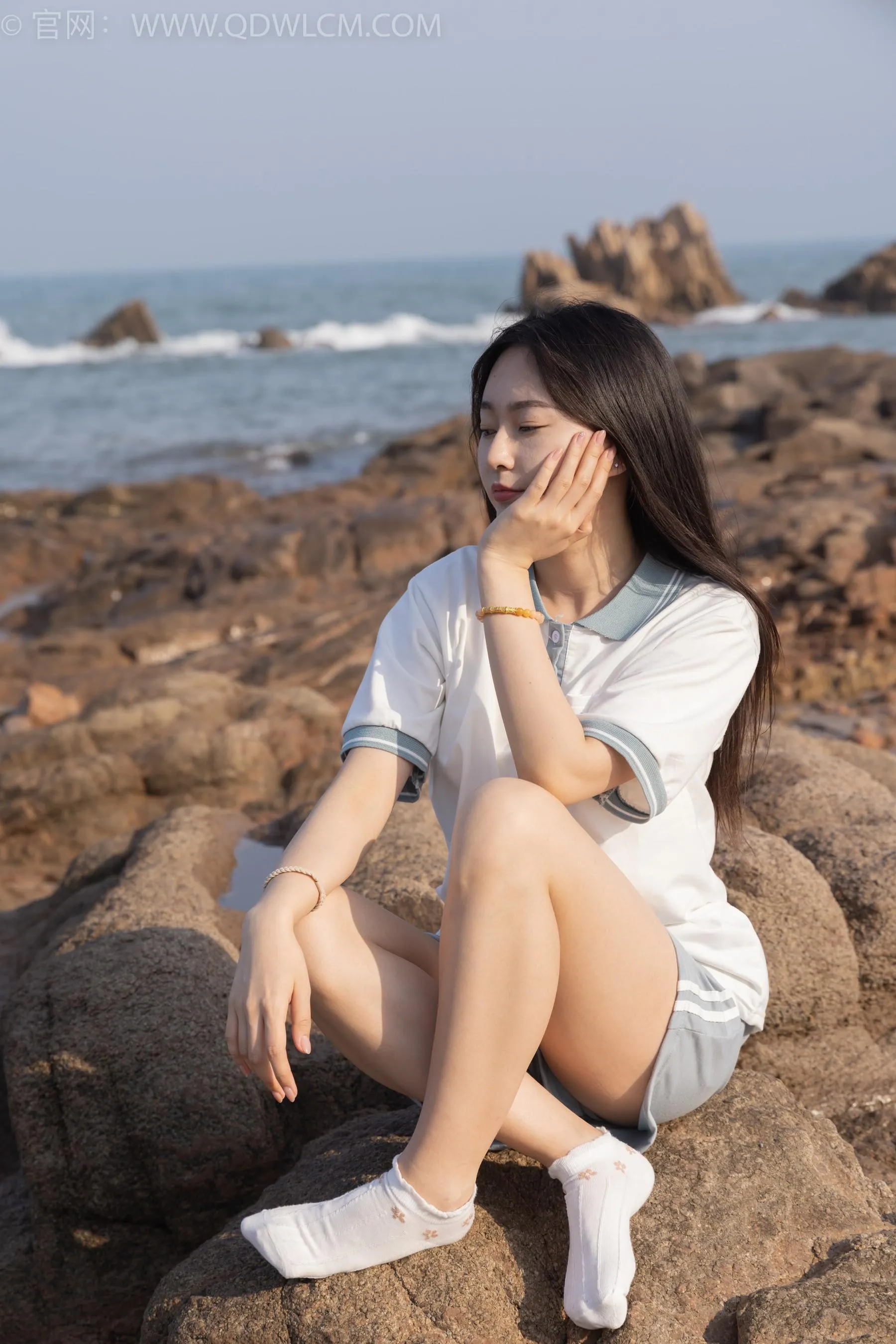 物恋传媒 NO.1567 美兔-海边的风 [151P]插图8
